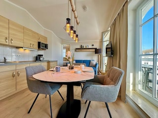 Apartment Sellin Features 18