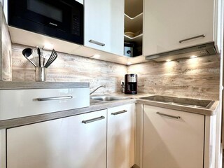 Apartment Sellin Features 33