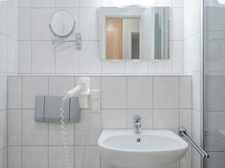 Apartment Sellin Ausstattung 26