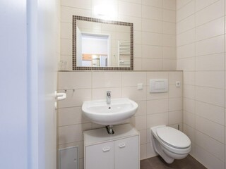 Apartment Sellin Features 24