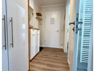 Apartment Sellin Features 24