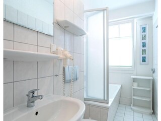 Apartment Sellin Ausstattung 17