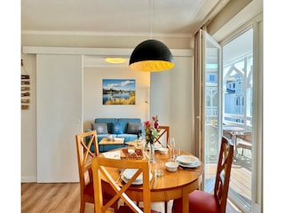 Apartment Sellin Features 13