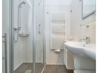 Apartment Sellin Features 25