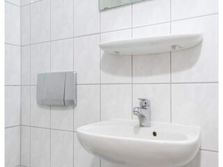 Apartment Sellin Ausstattung 26