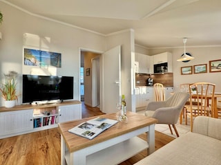 Apartment Sellin Features 22