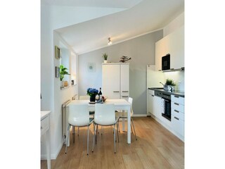 Apartment Sellin Features 16