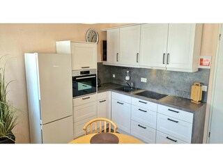Apartment Sellin Features 18