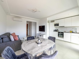 Apartment Vallauris  9