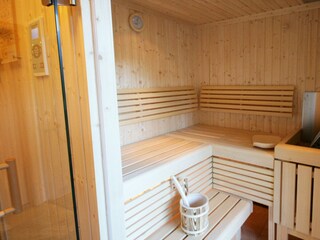 larage-sauna