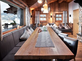 Haus 7 Tisch