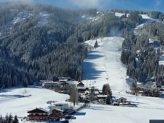 Blick vom Balkon auf die Weltcuppiste