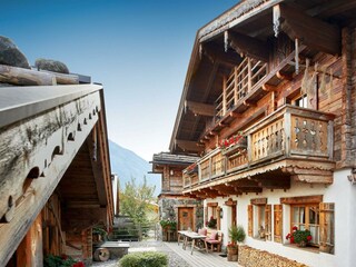 alpines-rustikales-Chalet