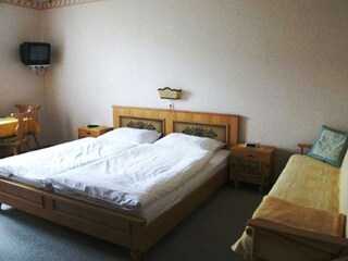 DZ m. Couch ohne Balkon