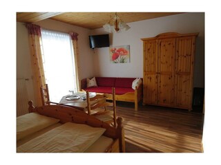 Dreibettzimmer (2)