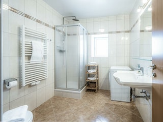 Badezimmer im Panorama Lodge Karin