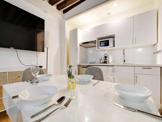 Apartment Paris Features 11