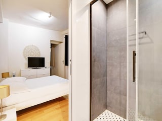 Apartment Paris Features 18