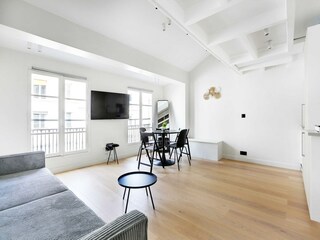 Apartment Paris  9