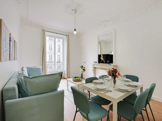 Apartment Paris  8