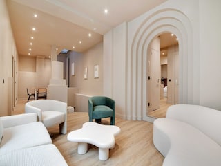 Apartment Paris  8