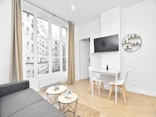 Apartment Paris  3