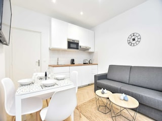 Apartment Paris  10