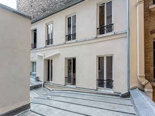 Apartment Paris  8