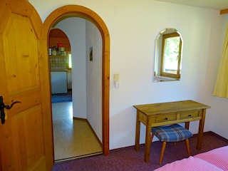 Hochkeil bedroom Console table