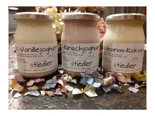 BioJoghurt_Fruchtjoghurt_biohof_Stiedler