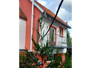 Mümling-Apartments-Hausansicht/Eingangsbereich