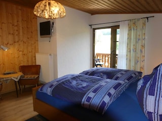 Pension Holzerstube-Zimmer mit Balkon