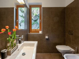Top 4 EMMA Apartments (8)