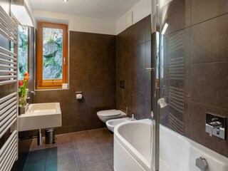 Top 1 EMMA Apartments (14)