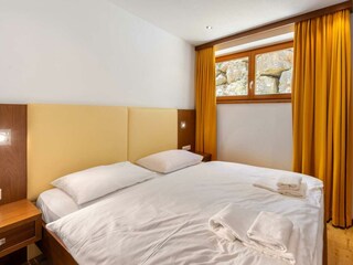 TOP 9 Emma Apartments (18)