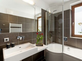 TOP 9 Emma Apartments (3)