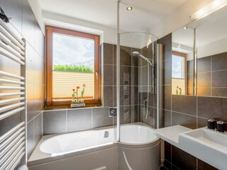 Top 10 Emma Apartments (3)