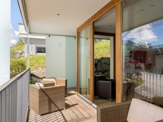 Top 1 EMMA Apartments (4)