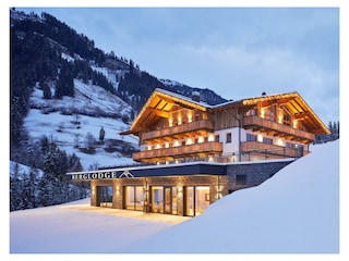 Berglodge im Winter