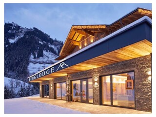 Außenansicht Wellness Berglodge