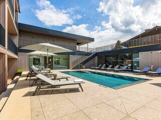 Pool-2-1_Y6A9372-HDR