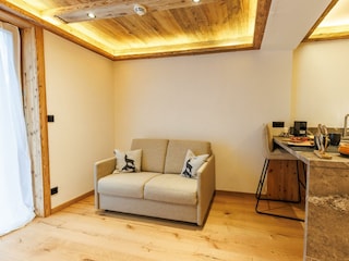9C3A8207-HDR