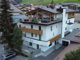 Apartment St. Anton am Arlberg Outdoor Recording 2