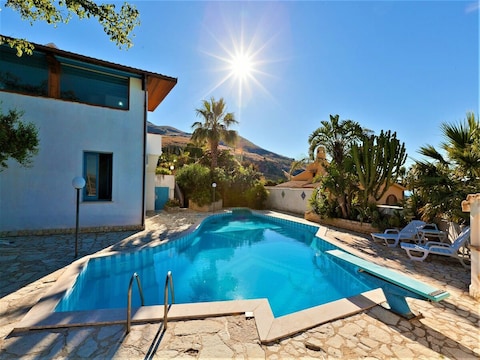 Vakantiehuis Belvilla by OYO Villa Le Palme Nove