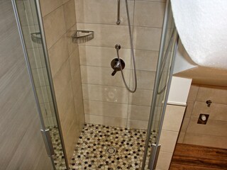 Holiday apartment Brenzone sul Garda Bathroom 18