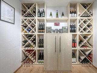 Weinschrank
