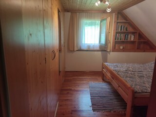 begehbarer Schrank im Doppelzimmer