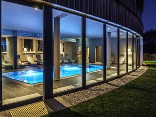 Hallenbad Abend