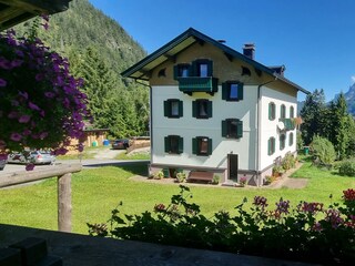 Haus Alpenrose 2