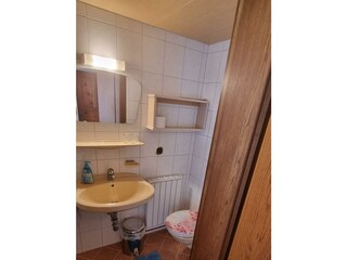 1. Badezimmer 1